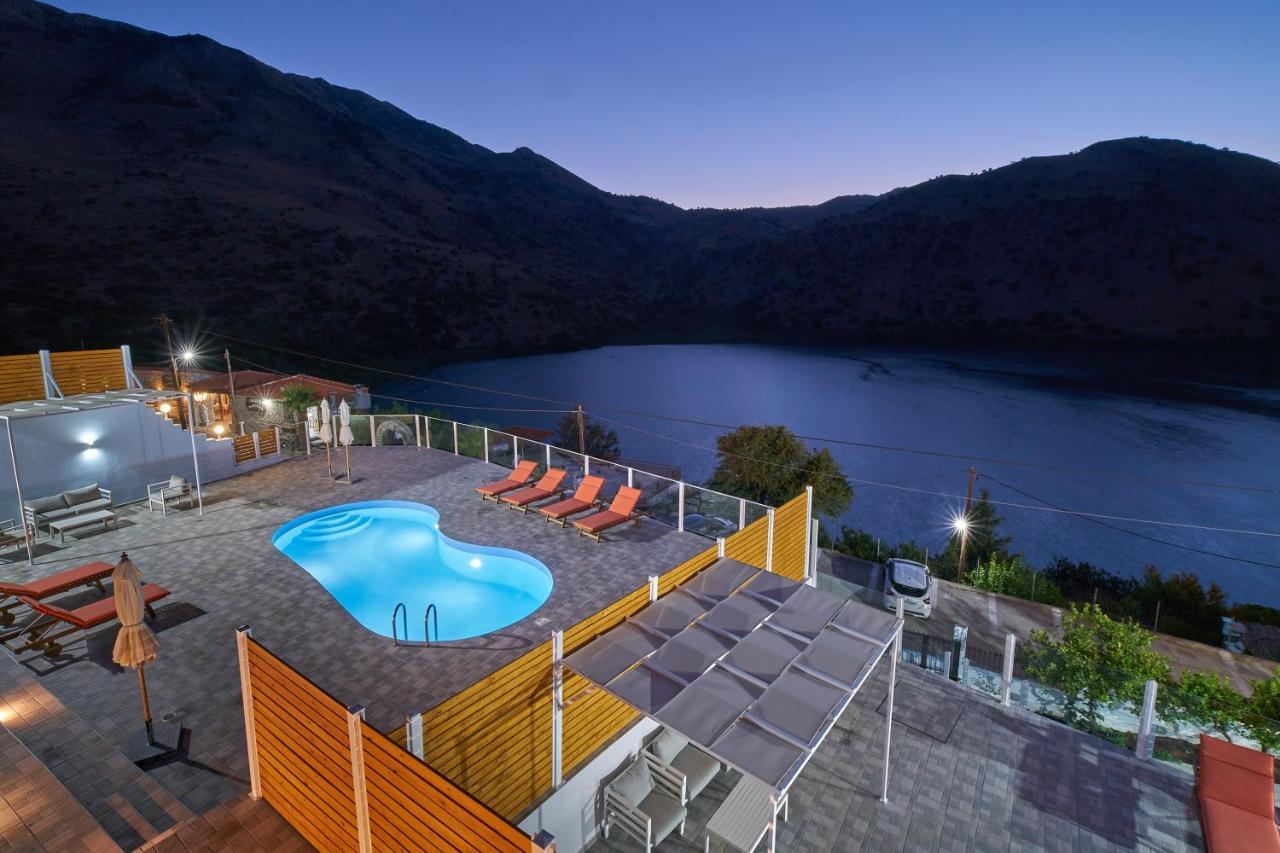 Lake View Suites Kavallos  Bagian luar foto