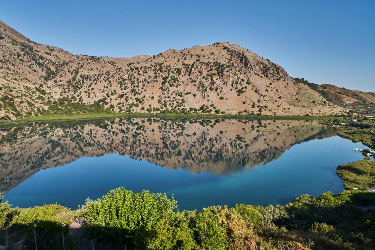 Lake View Suites Kavallos  Bagian luar foto