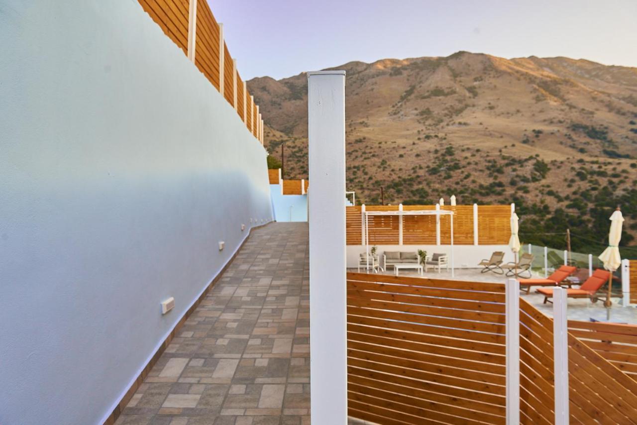 Lake View Suites Kavallos  Bagian luar foto