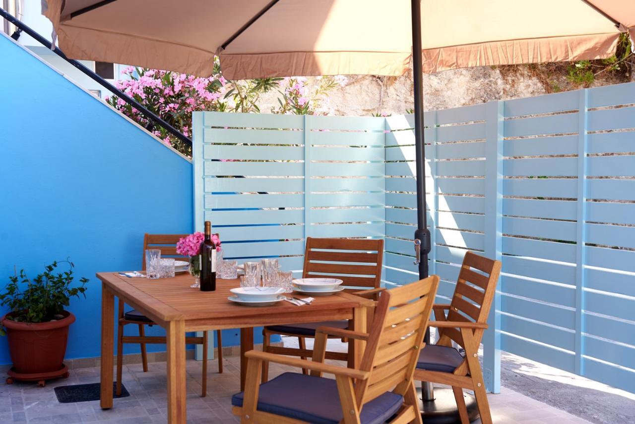 Lake View Suites Kavallos  Bagian luar foto