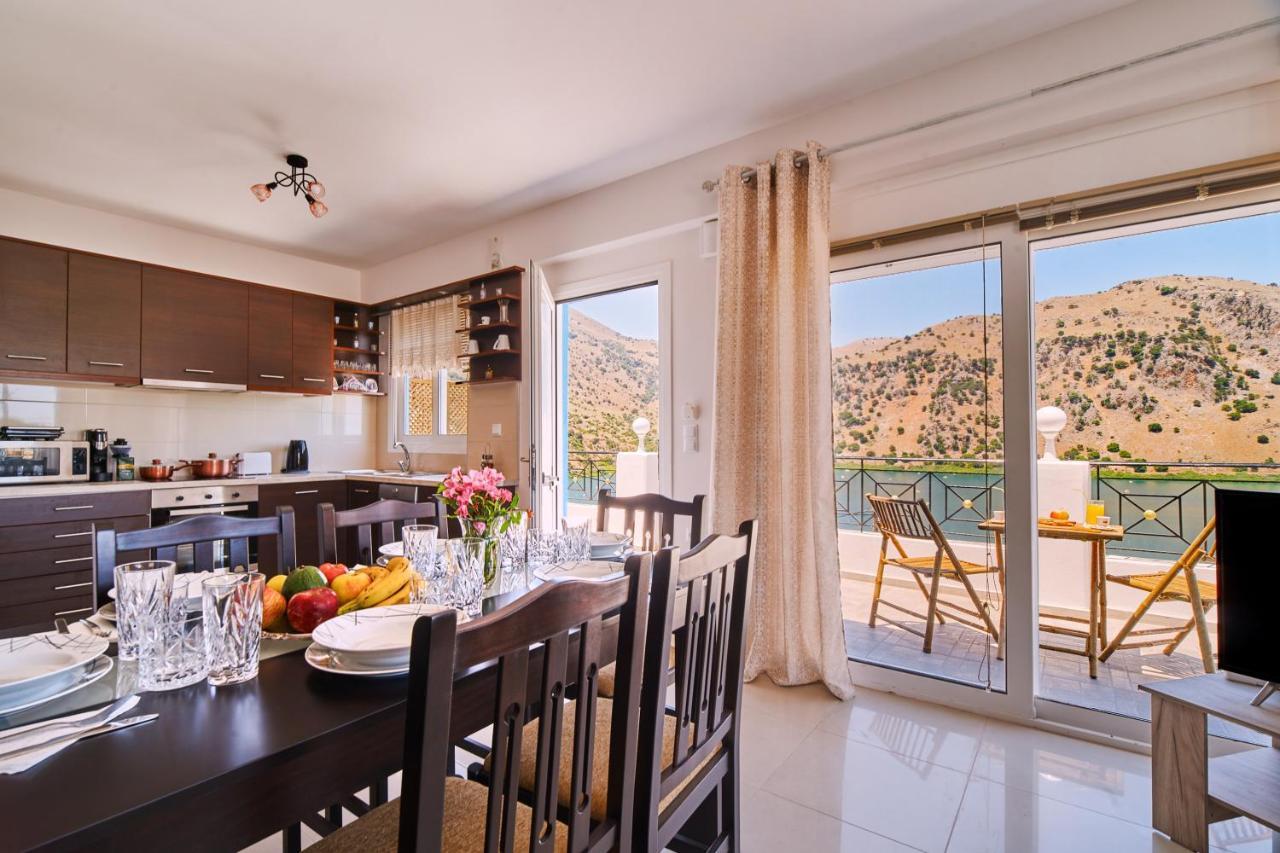 Lake View Suites Kavallos  Bagian luar foto