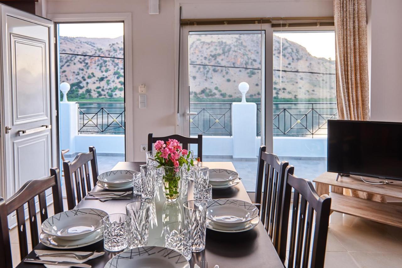 Lake View Suites Kavallos  Bagian luar foto