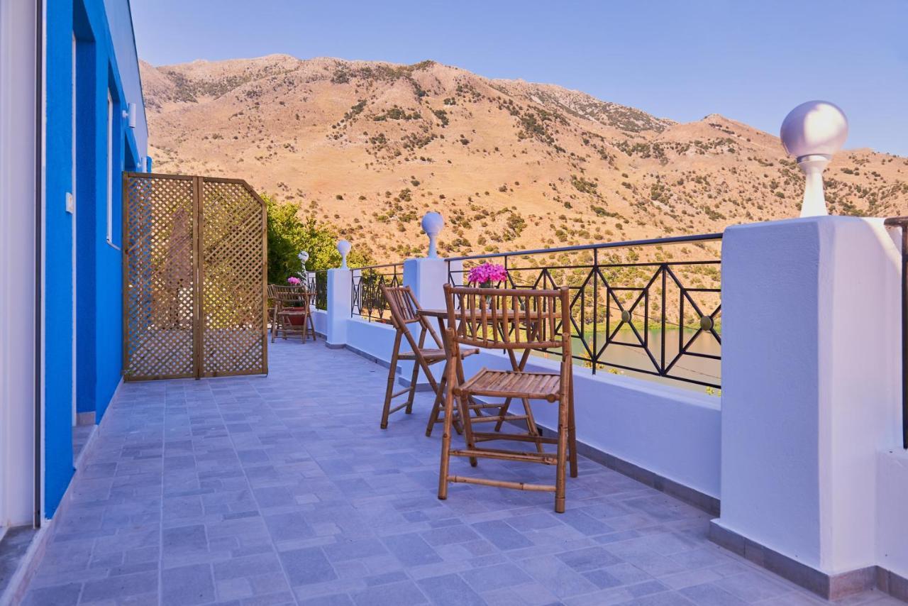 Lake View Suites Kavallos  Bagian luar foto