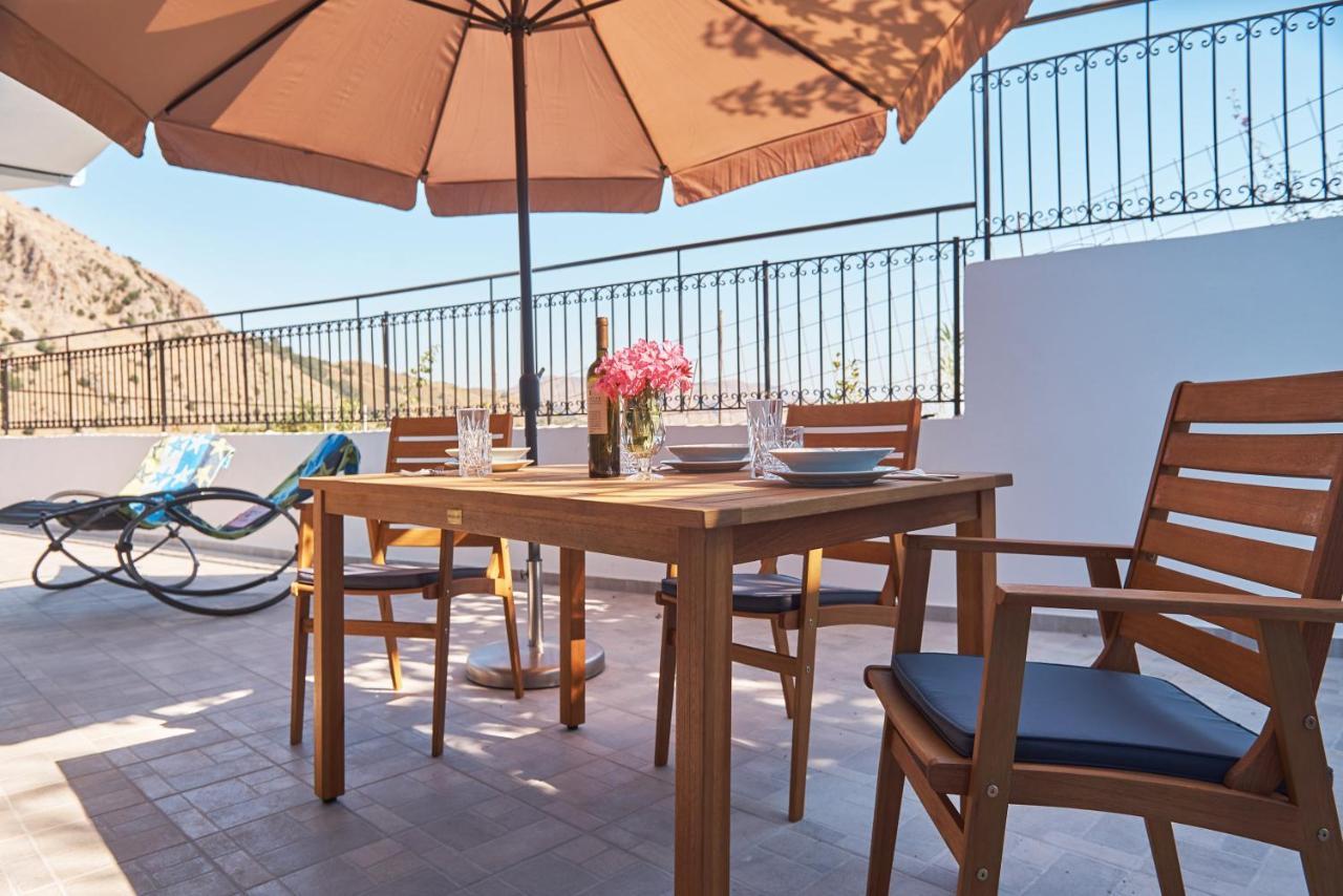 Lake View Suites Kavallos  Bagian luar foto
