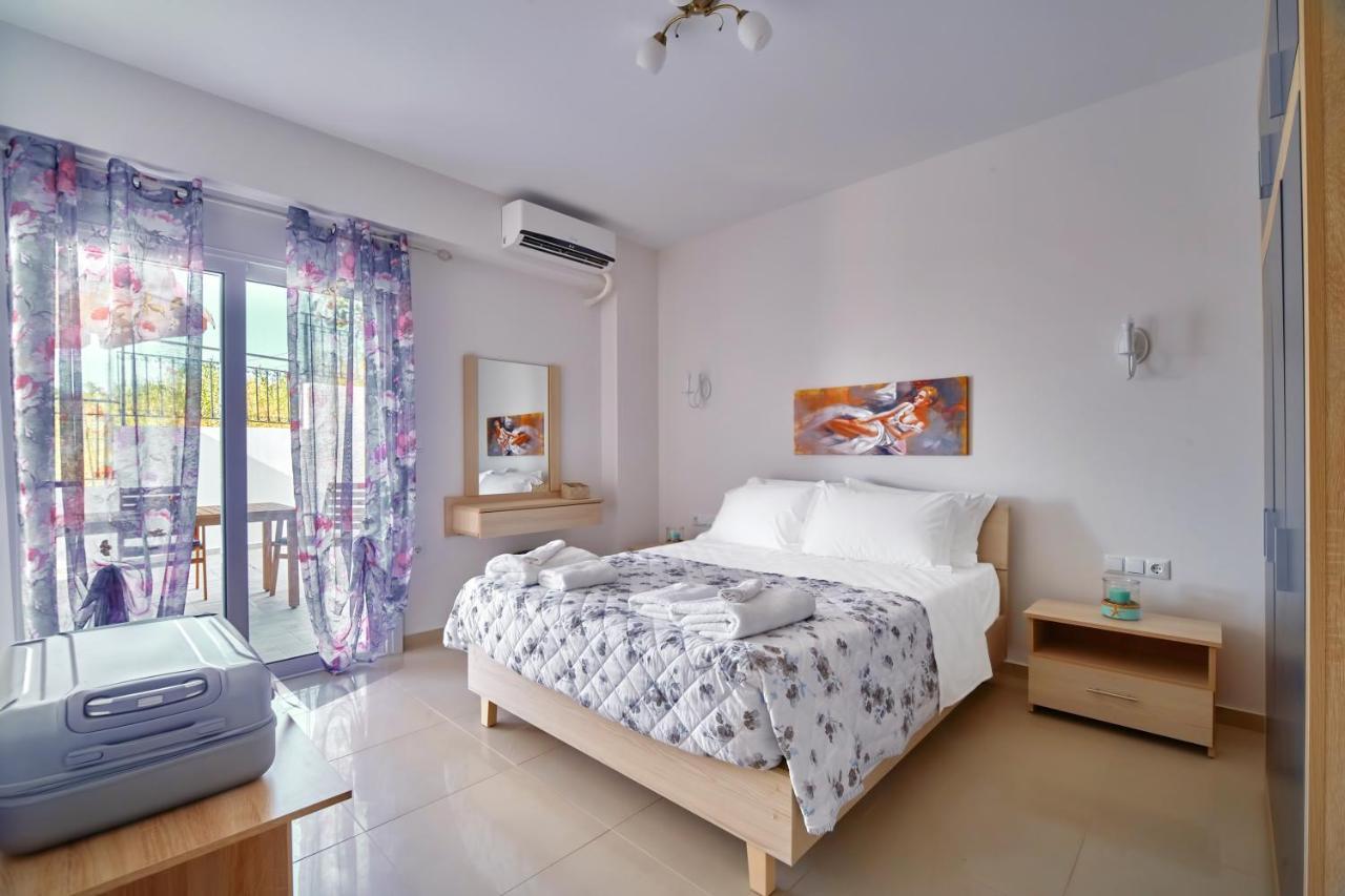 Lake View Suites Kavallos  Bagian luar foto