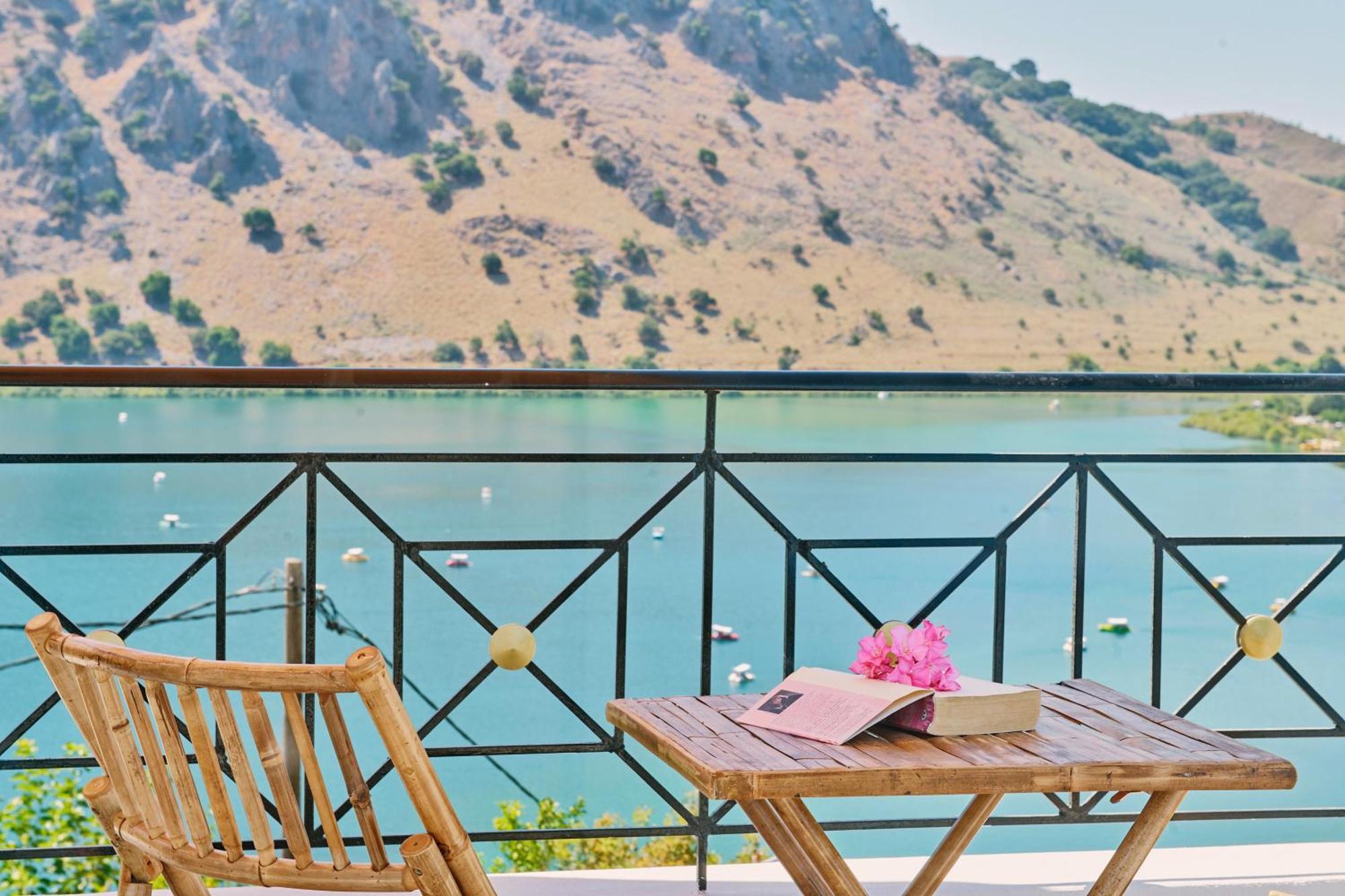 Lake View Suites Kavallos  Bagian luar foto