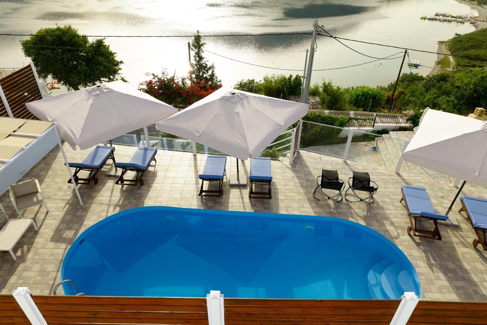 Lake View Suites Kavallos  Bagian luar foto