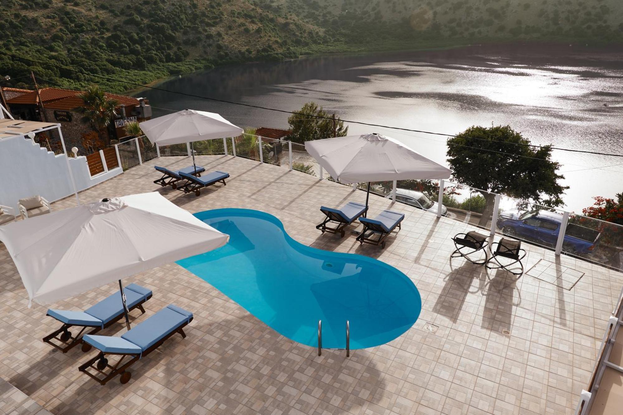 Lake View Suites Kavallos  Bagian luar foto